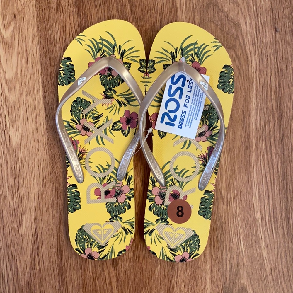 Brand new/ never worn- Yellow tropical Roxy flip flops